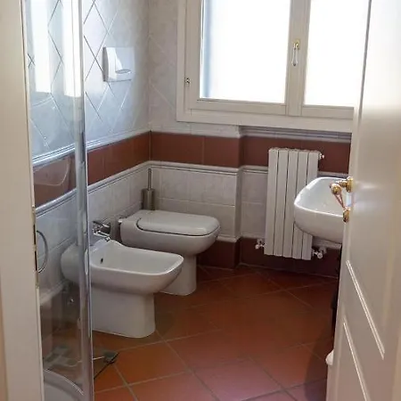 Matildis Nocleg ze śniadaniem 4*